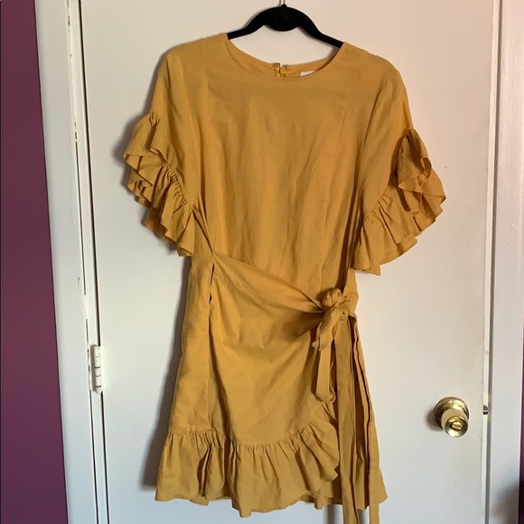 Sunflower dress - Picture 4 of 5